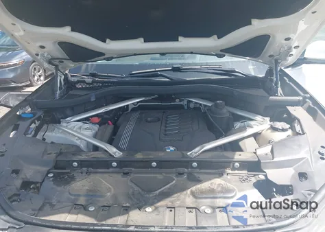 2020 BMW X5 Sdrive40I z USA, uszkodzony, nr VIN 5UXCR4C09L9C22141